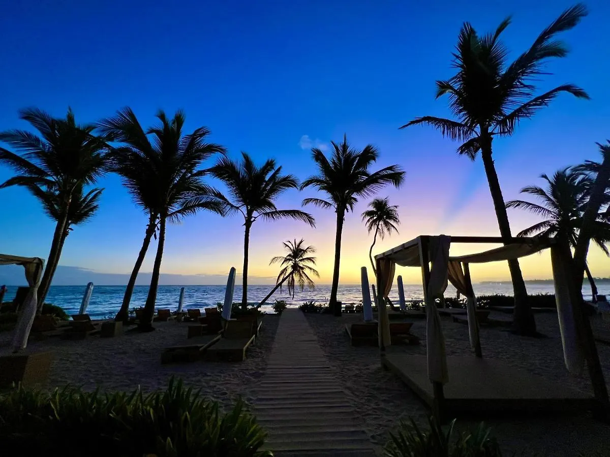 Vik Hotel Cayena Beach All Inclusive Punta Cana Resort