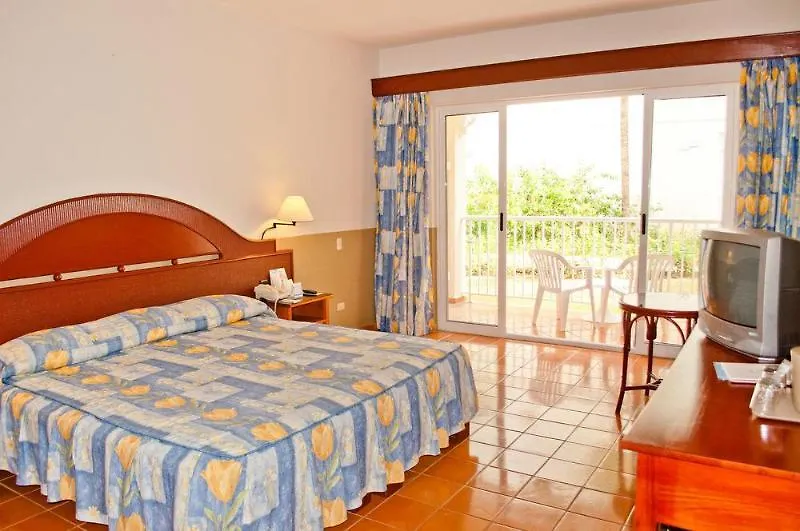 Vik Hotel Cayena Beach All Inclusive Punta Cana Resort