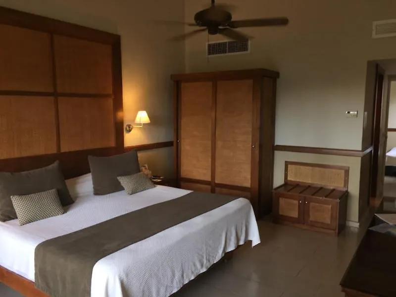 Resort Vik Hotel Cayena Beach All Inclusive Punta Cana